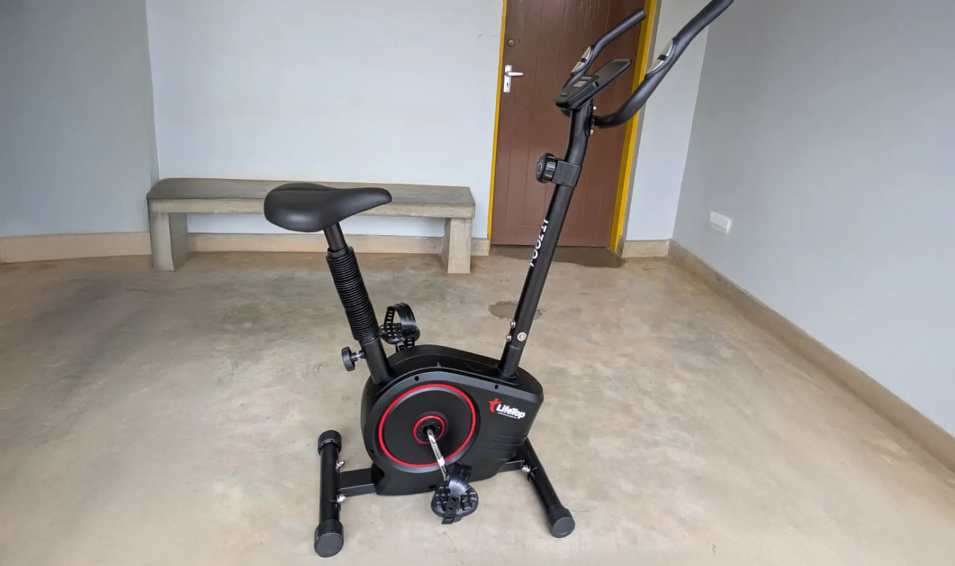 Der Ergometer wird von den Schülerinnen und Schülern sehr gern genutzt und der Trainingseffekt ist mehr als erfreulich. 